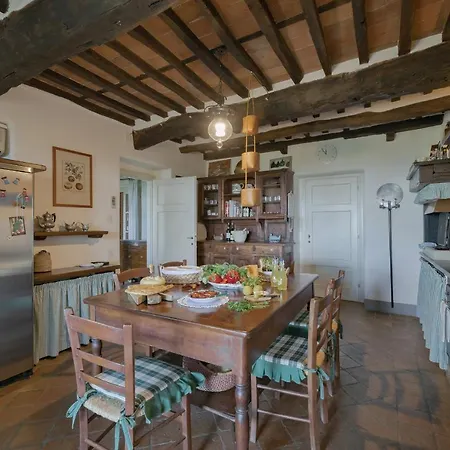 Casale Pinoni Lucca